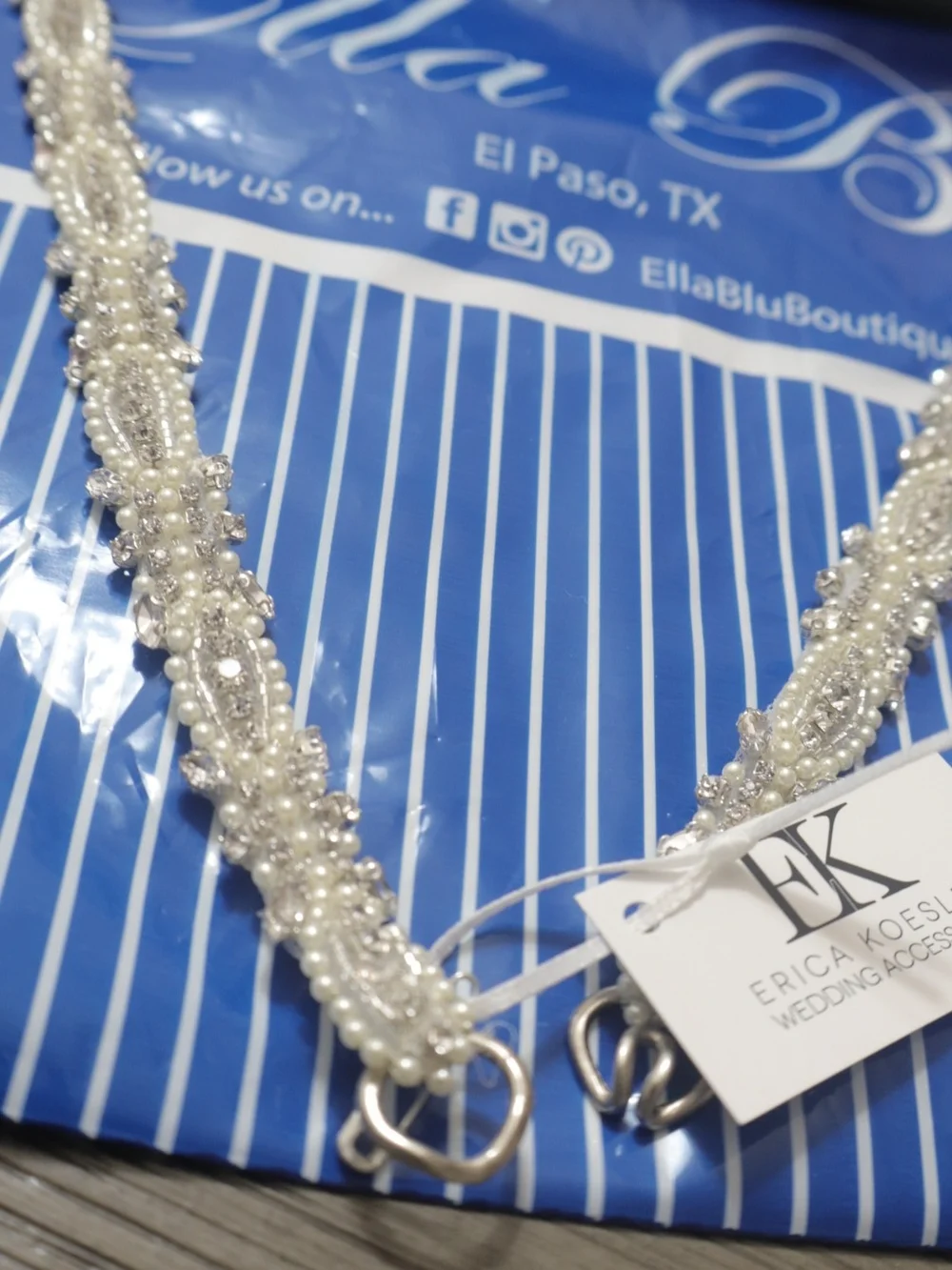 Ella Blu Cream Pearl Beaded Rope Necklace by
